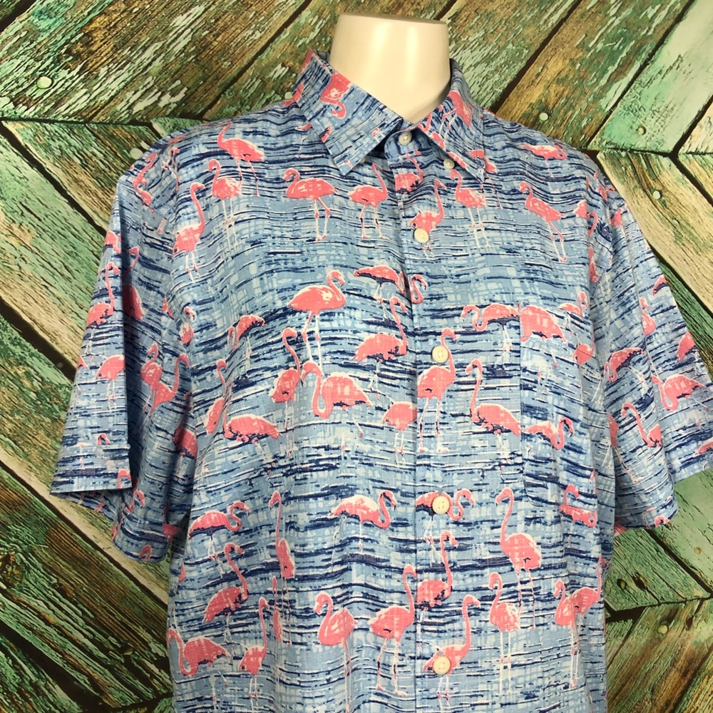 A4 - IZOD Flamingo Print Short-Sleeve Button-Down Shirt - M - Picture 2 of 8